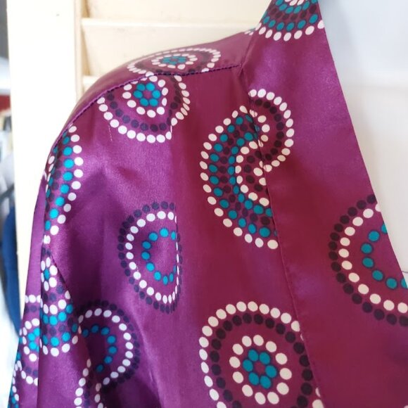 Purple Robe with Bold Psychedelic Print Size Small / Medium - Picture 3 of 5